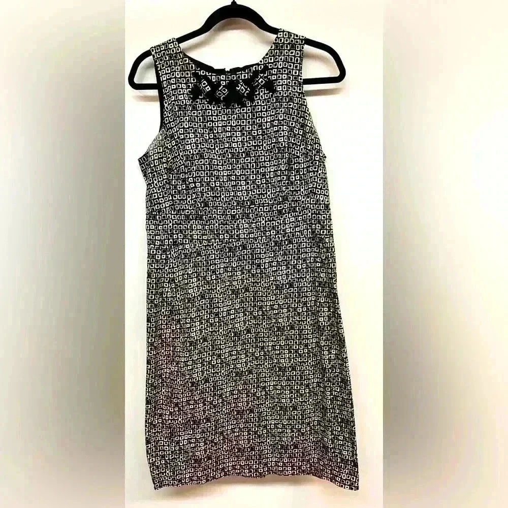 Jones New York Sleeveless Professional/Office Dress - Black and Cream Pattern - Picture 1 of 3